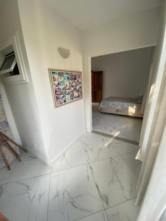 Casa Com 4 Quartos E 3 No Ferradura. Búzios