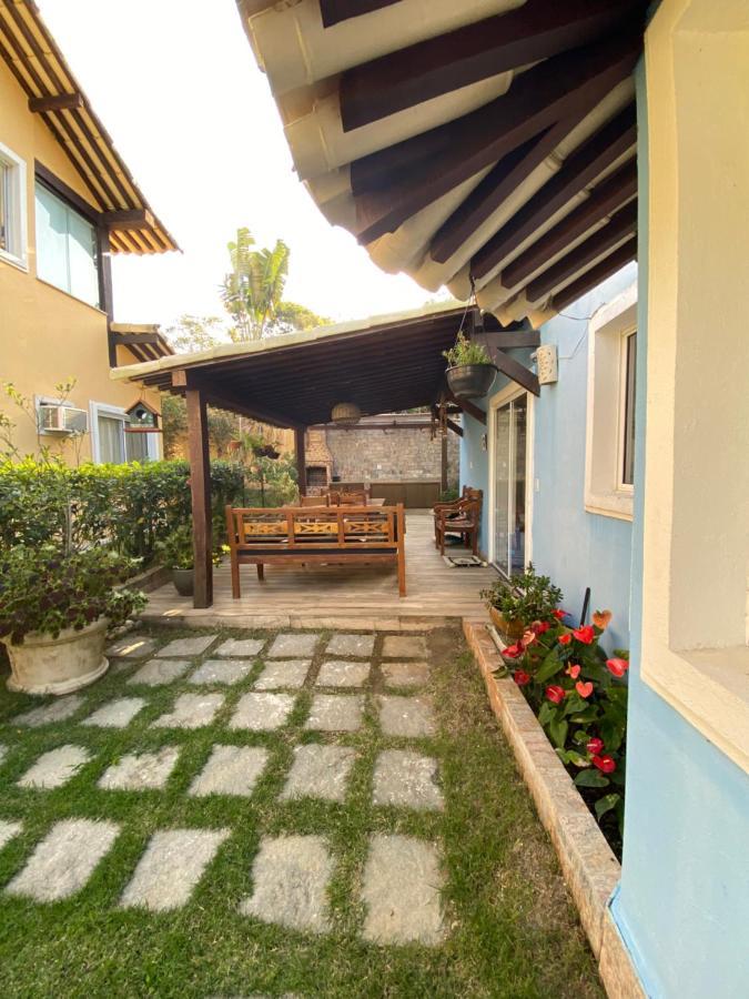 Casa Com 4 Quartos E 3 No Ferradura. Búzios